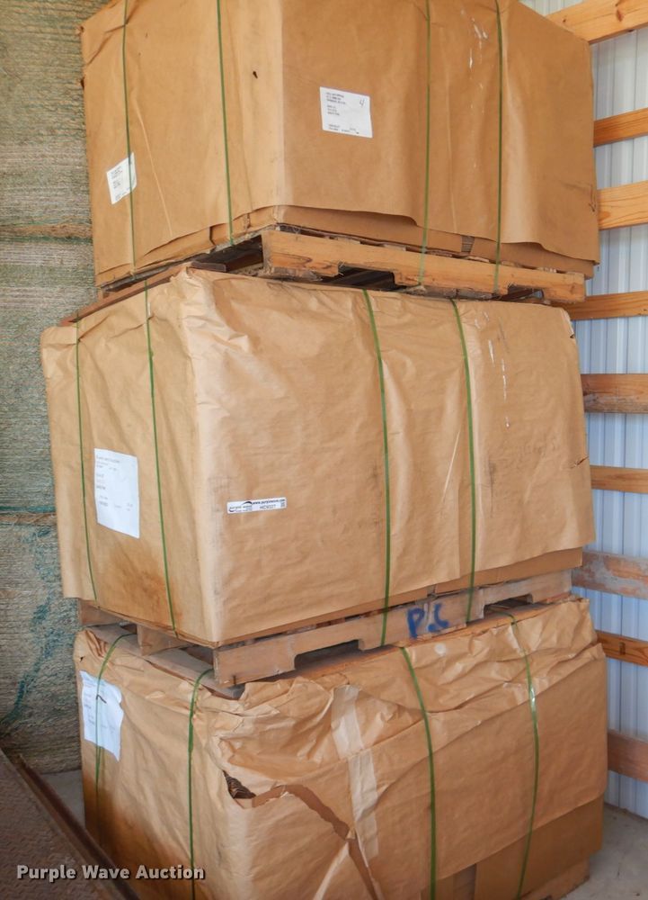 image for item HC9327 6,000 feed sacks