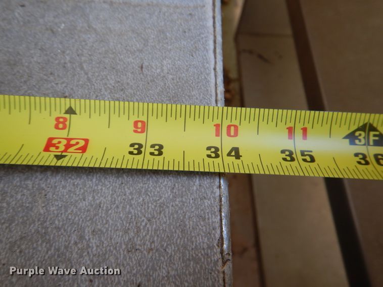 image for item HC9334 (2) desks