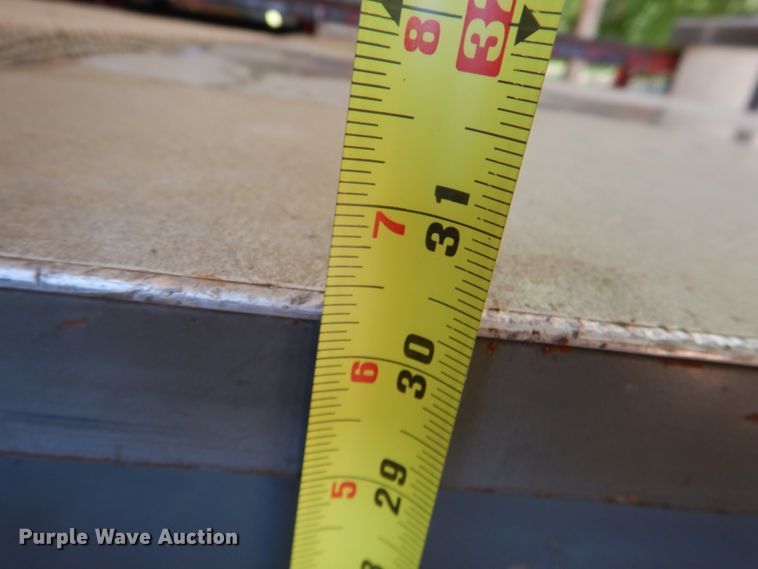 image for item HC9334 (2) desks