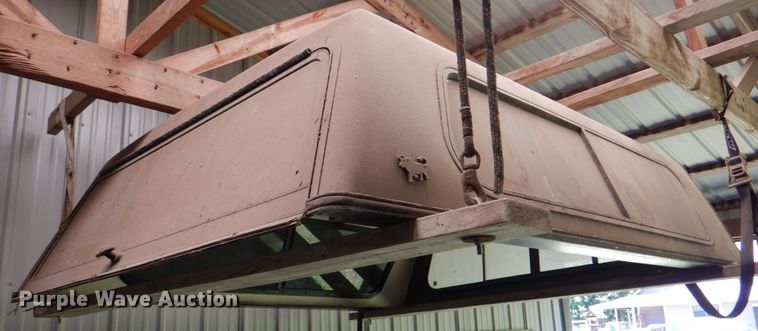 image for item HC9337 Brama pickup truck topper