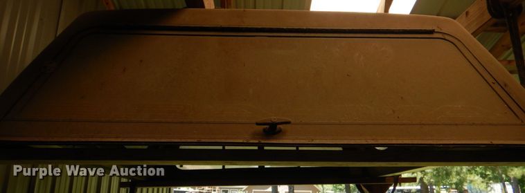 image for item HC9337 Brama pickup truck topper