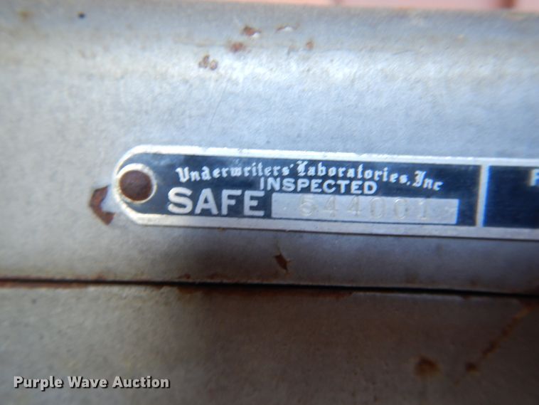 image for item HC9338 Tower Deluxe  safe