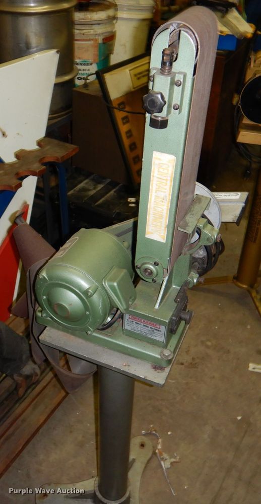 image for item HC9345 1987 Central Machinery 1282  sander