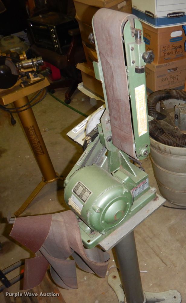 image for item HC9345 1987 Central Machinery 1282  sander