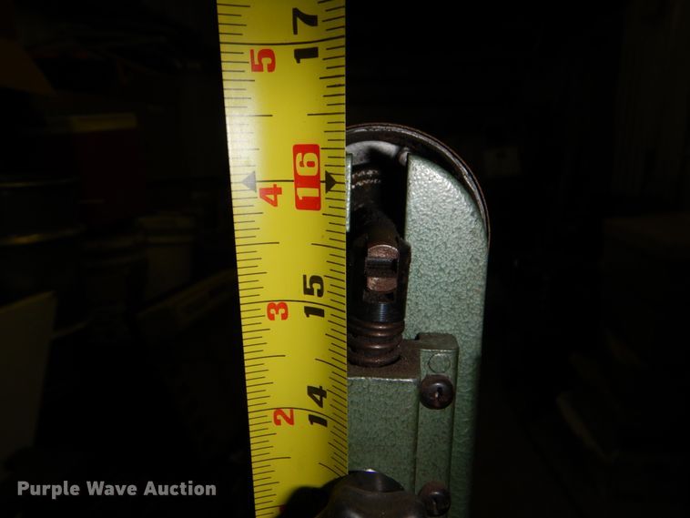 image for item HC9345 1987 Central Machinery 1282  sander