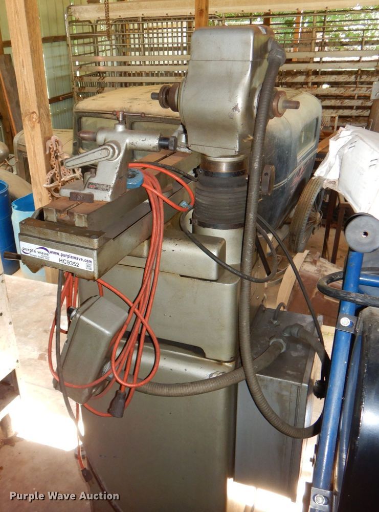 image for item HC9352 K.O. Lee B300  tool and cutter grinder