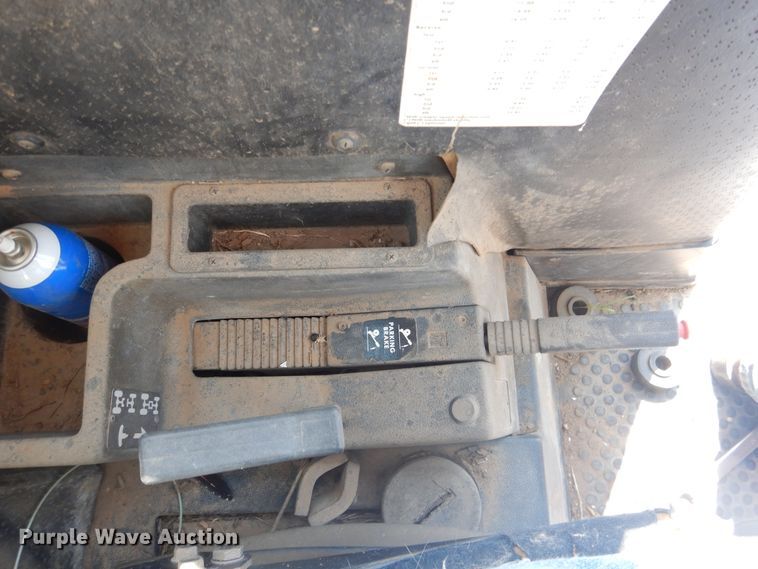 image for item HI9155 Hesston 1880DT  MFWD tractor