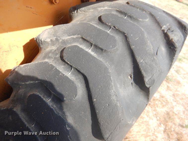 image for item HI9157 Case 1835  skid steer loader