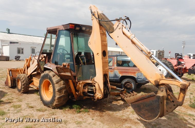 image for item HI9164 Case 580  backhoe