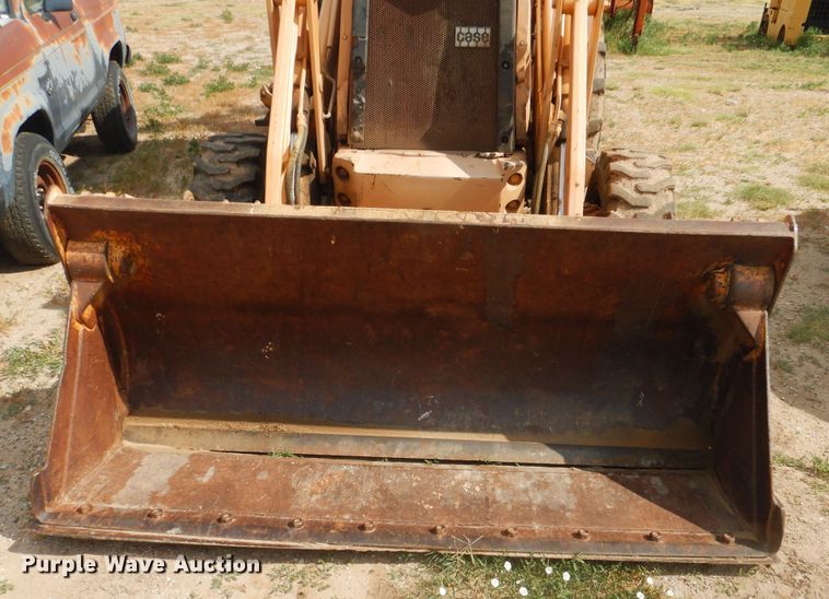 image for item HI9164 Case 580  backhoe