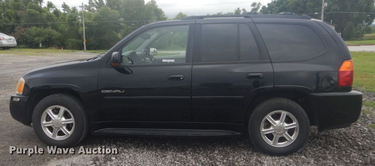 image for item HI9911 2005 GMC Envoy Denali  SUV