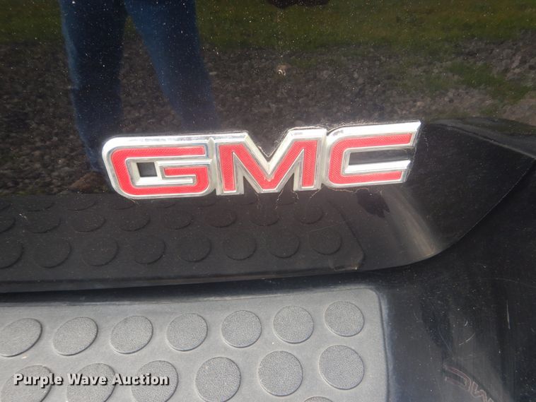 image for item HI9911 2005 GMC Envoy Denali  SUV