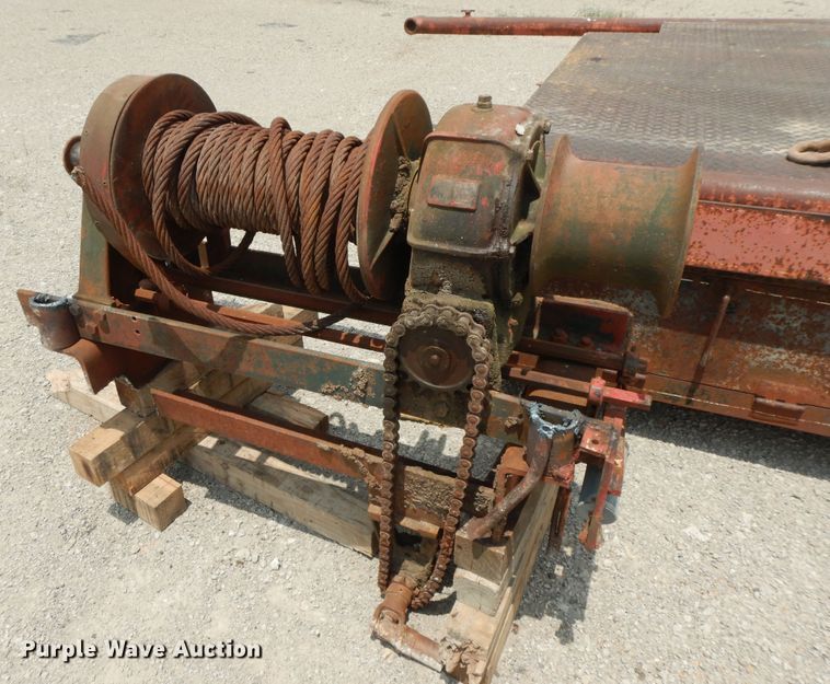 image for item HP9571 Winch flatbed