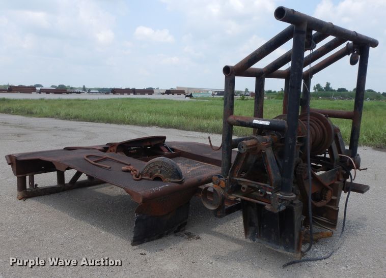 image for item HP9572 Winch bed