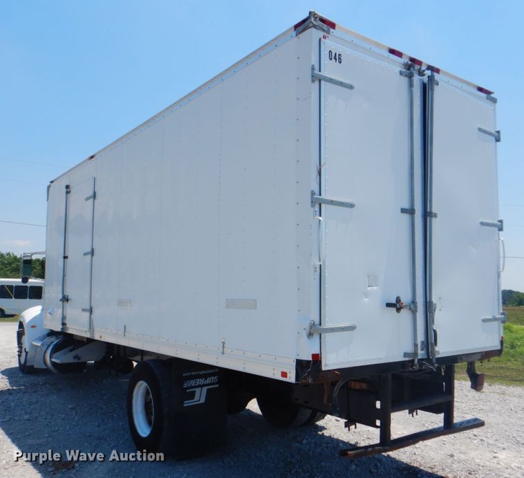 image for item HT9302 2014 Peterbilt 337  box truck