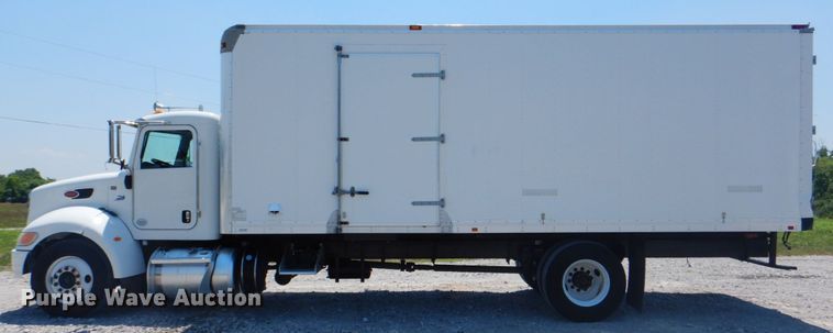 image for item HT9302 2014 Peterbilt 337  box truck