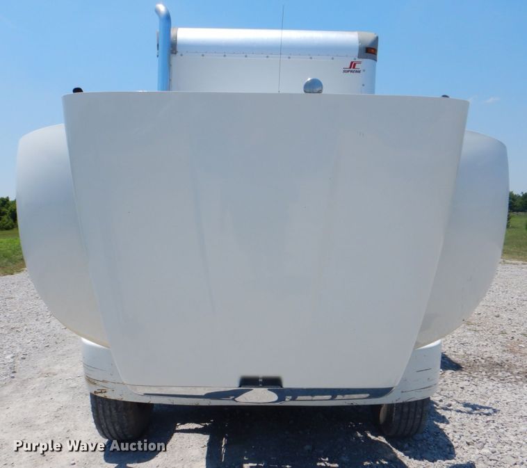 image for item HT9302 2014 Peterbilt 337  box truck