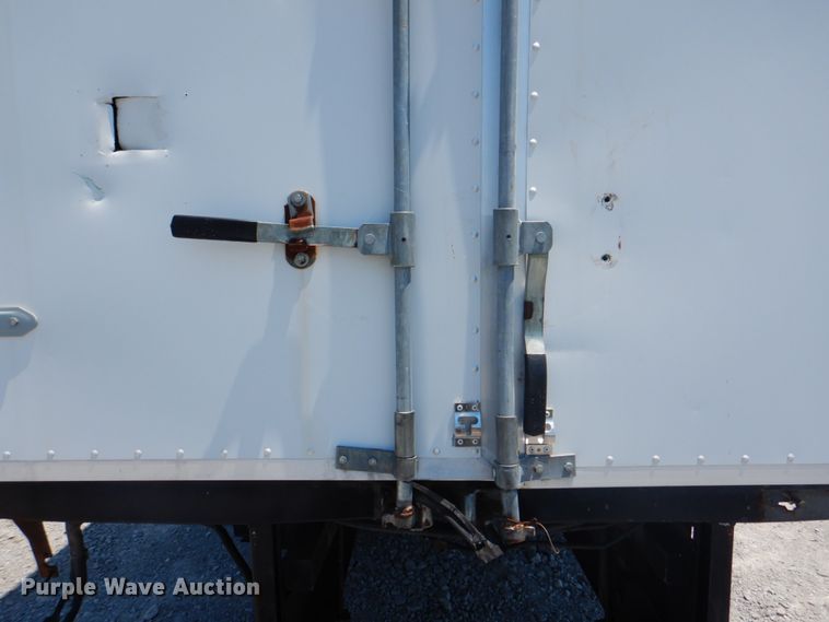 image for item HT9302 2014 Peterbilt 337  box truck