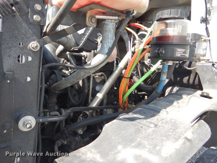 image for item HT9307 2009 GMC C7500  fuel truck