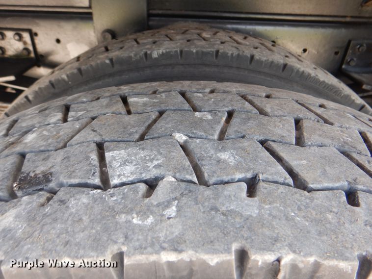 image for item HT9307 2009 GMC C7500  fuel truck