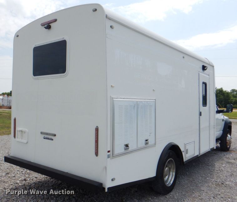 image for item HT9309 2008 Sterling Bullet  box truck