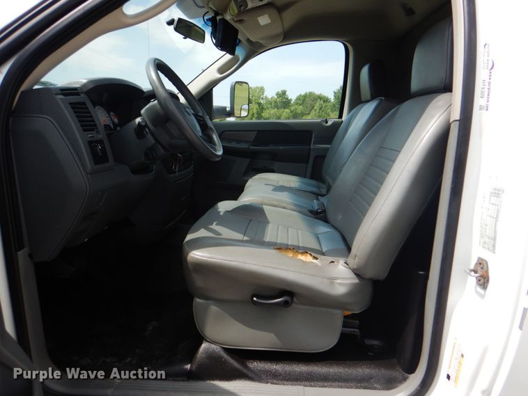 image for item HT9309 2008 Sterling Bullet  box truck