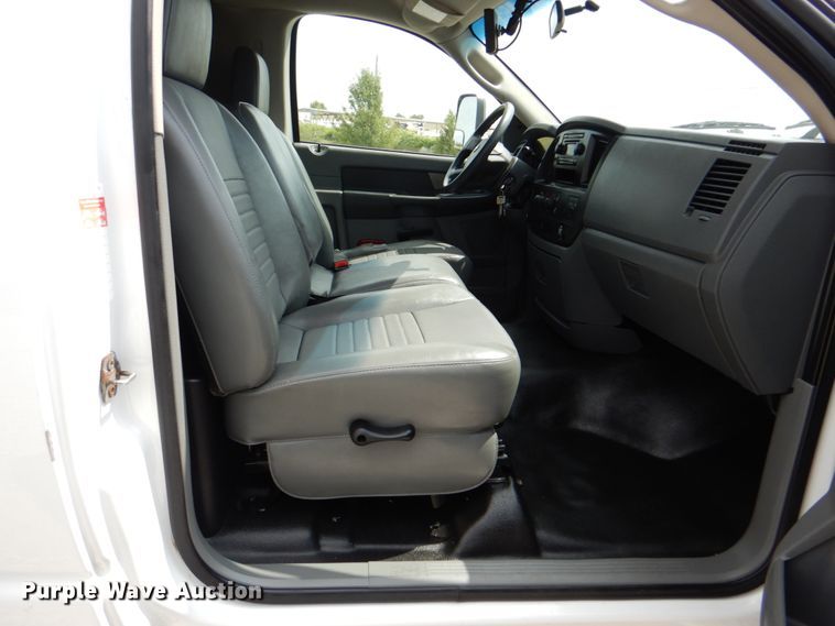 image for item HT9309 2008 Sterling Bullet  box truck