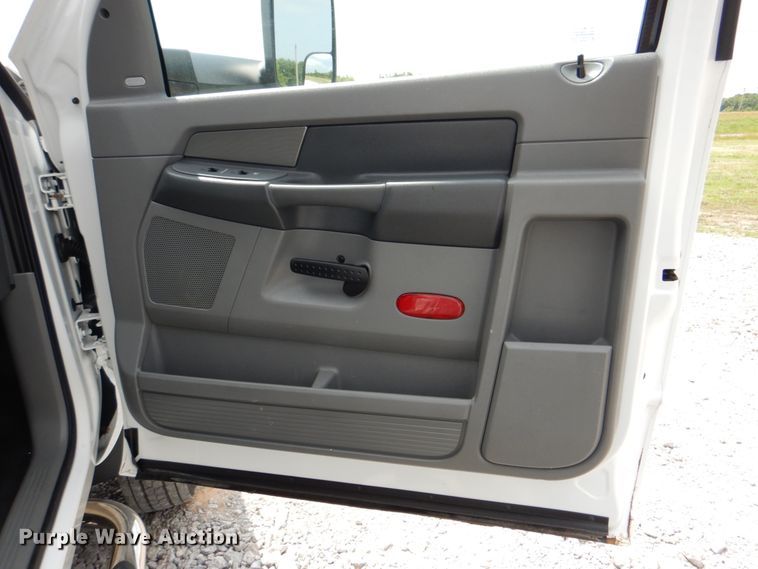 image for item HT9309 2008 Sterling Bullet  box truck