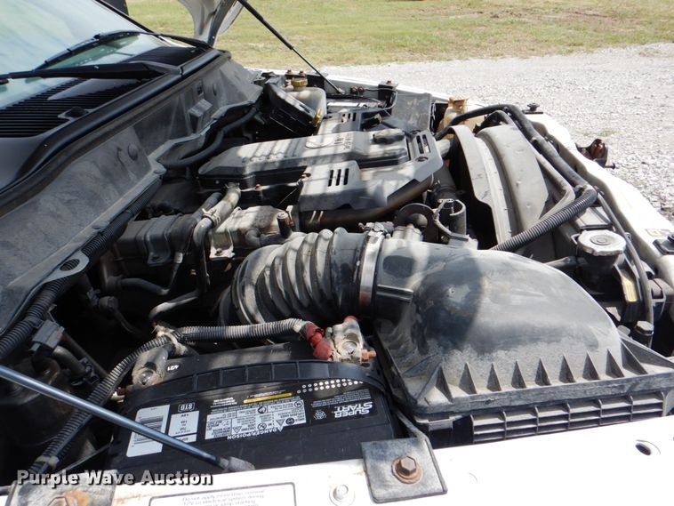 image for item HT9309 2008 Sterling Bullet  box truck