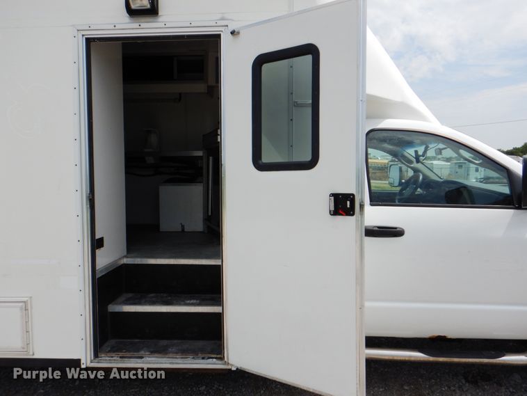 image for item HT9309 2008 Sterling Bullet  box truck