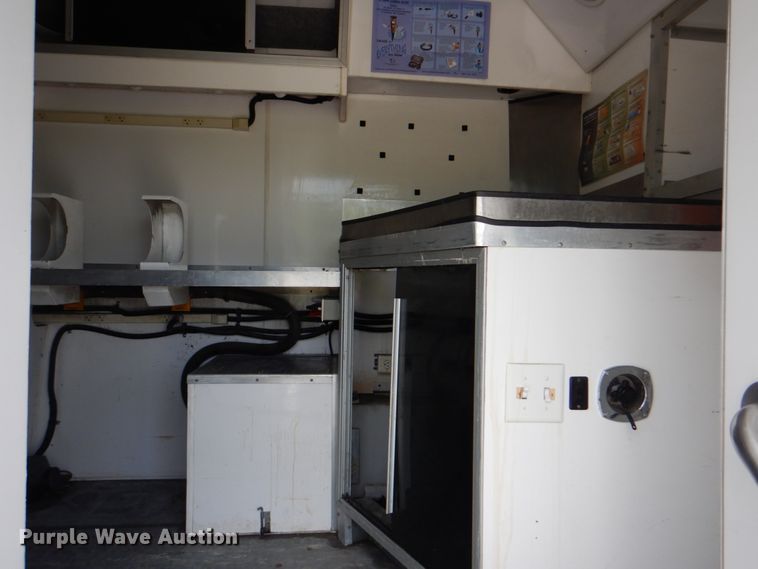 image for item HT9309 2008 Sterling Bullet  box truck