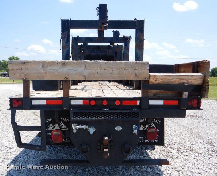 image for item HT9316 2007 Ford F750  flatbed truck