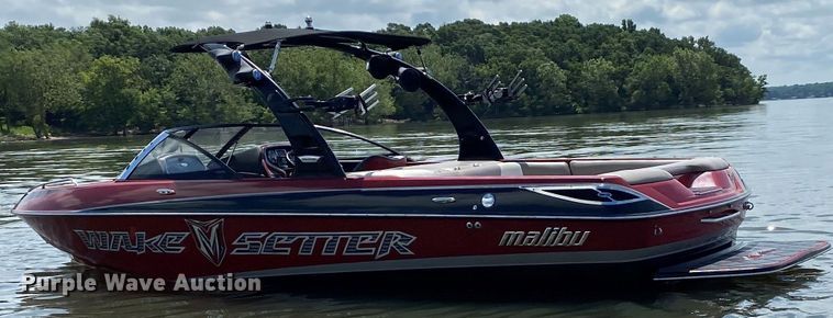 image for item HT9321 2008 Malibu Wakesetter XTi 23  boat