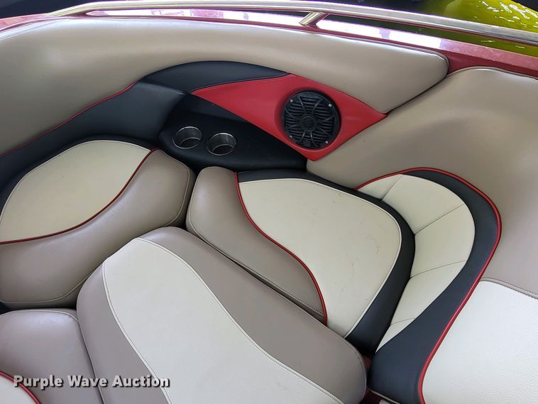 image for item HT9321 2008 Malibu Wakesetter XTi 23  boat