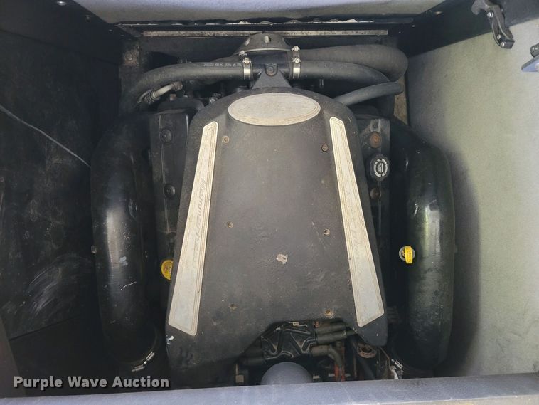 image for item HT9321 2008 Malibu Wakesetter XTi 23  boat