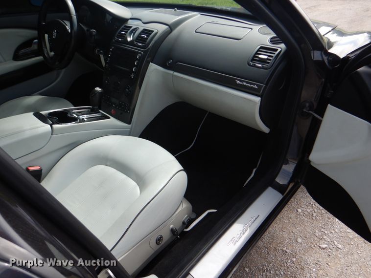 image for item HT9327 2008 Maserati Quattroporte