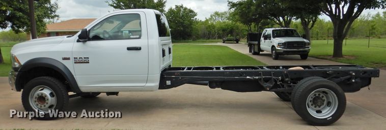 image for item HU9672 2018 Dodge Ram 5500  truck cab and chassis