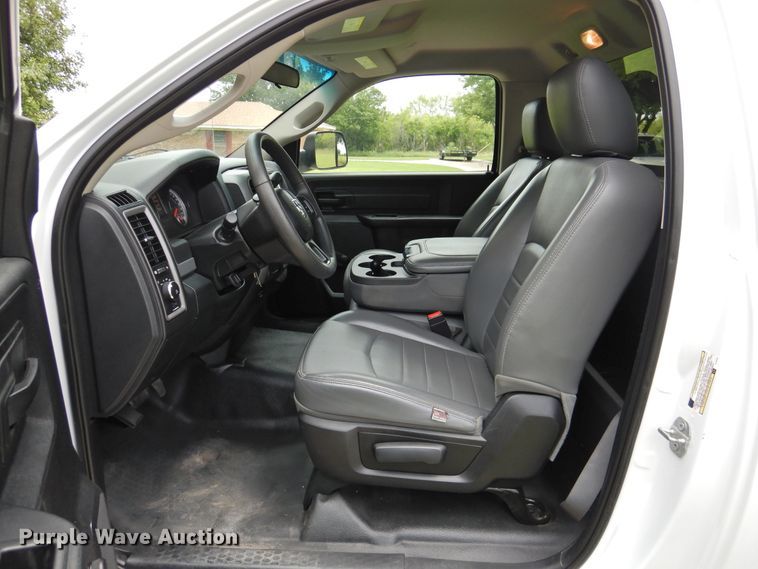 image for item HU9672 2018 Dodge Ram 5500  truck cab and chassis