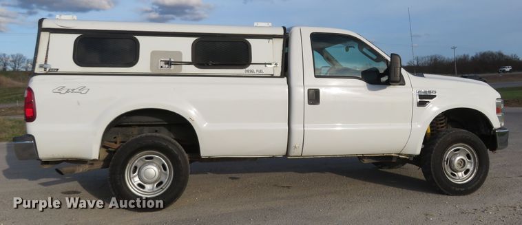 image for item HV9716 2010 Ford F250 Super Duty  pickup truck