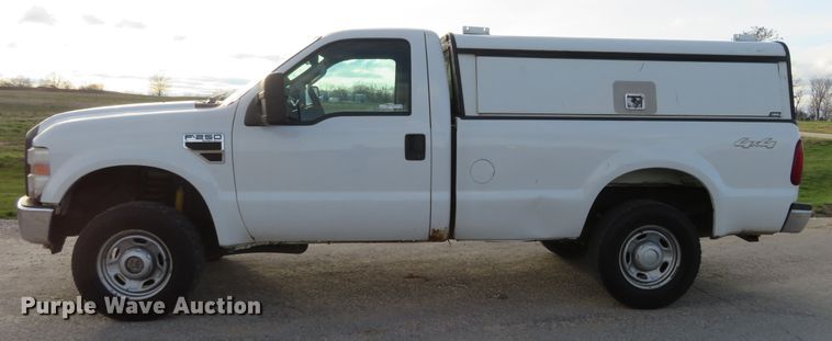 image for item HV9716 2010 Ford F250 Super Duty  pickup truck