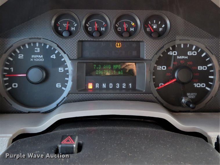 image for item HV9716 2010 Ford F250 Super Duty  pickup truck