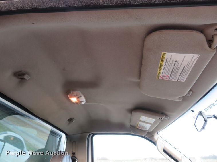 image for item HV9716 2010 Ford F250 Super Duty  pickup truck