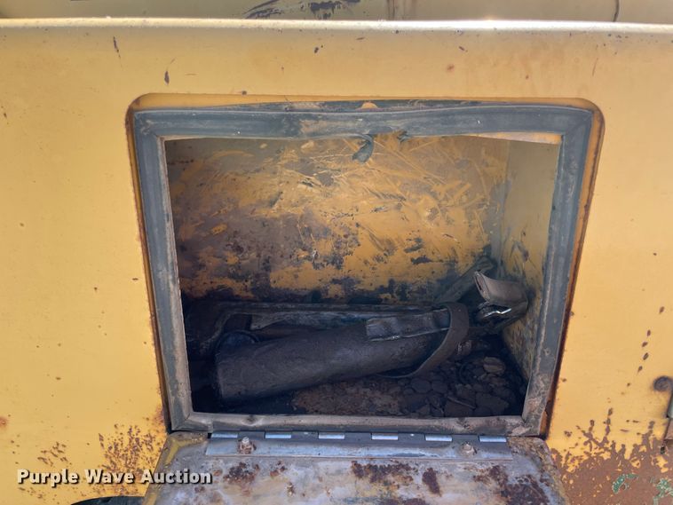 image for item IC9464 2009 Vermeer BC1000 XL  wood chipper