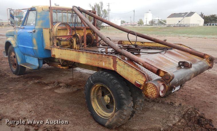 image for item ID9749 1970 Chevrolet  winch truck