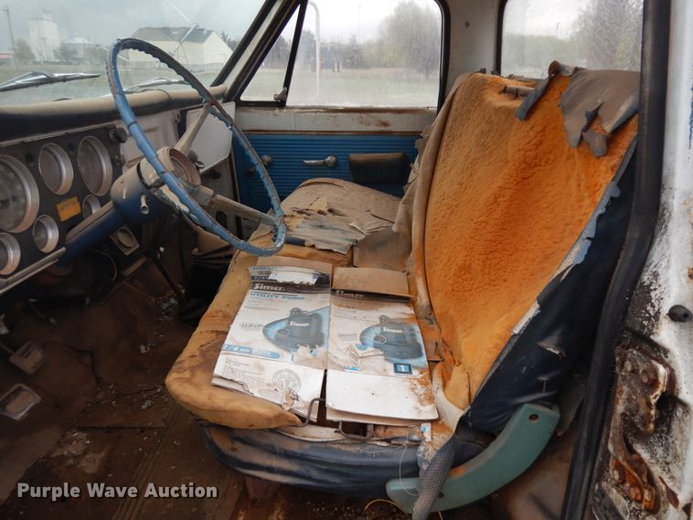 image for item ID9749 1970 Chevrolet  winch truck