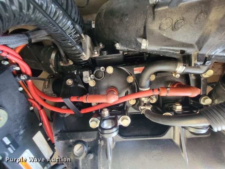 image for item IE9391 2001 Yamaha XL800  personal watercraft