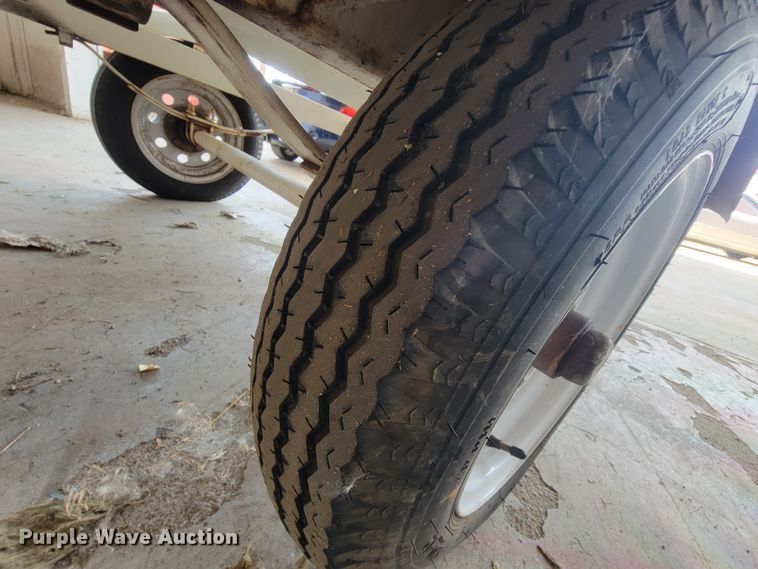 image for item IE9391 2001 Yamaha XL800  personal watercraft