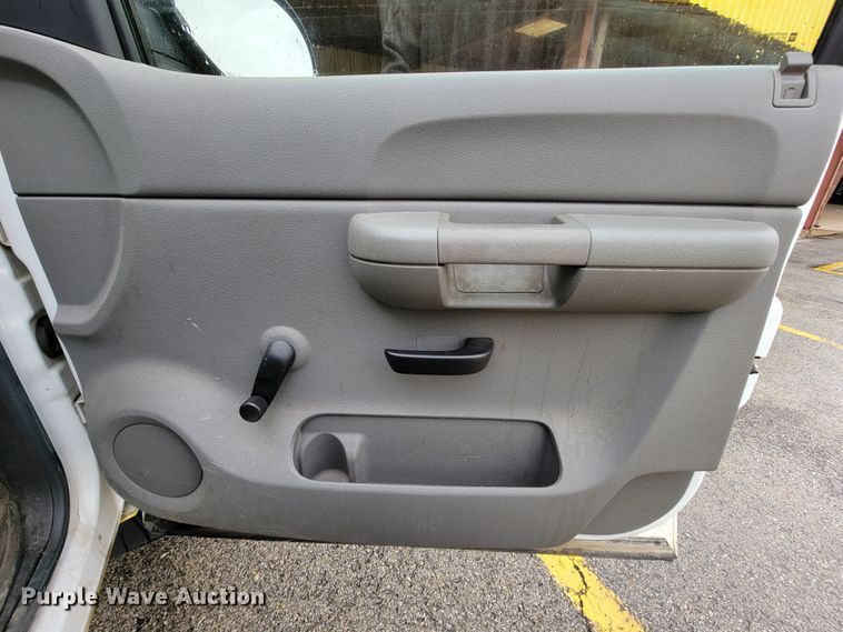 image for item IF9783 2007 Chevrolet Silverado 1500  pickup truck