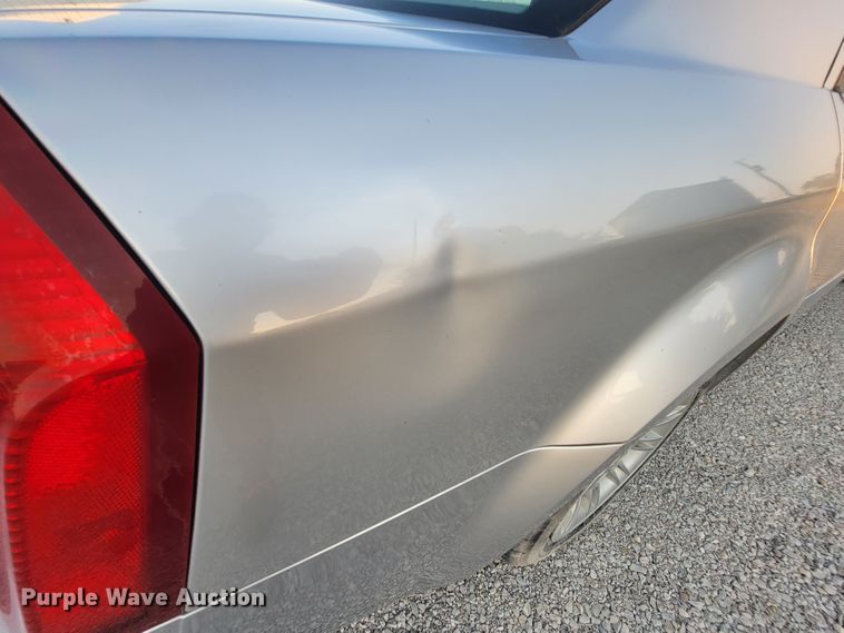 image for item IF9872 2005 Chrysler 300