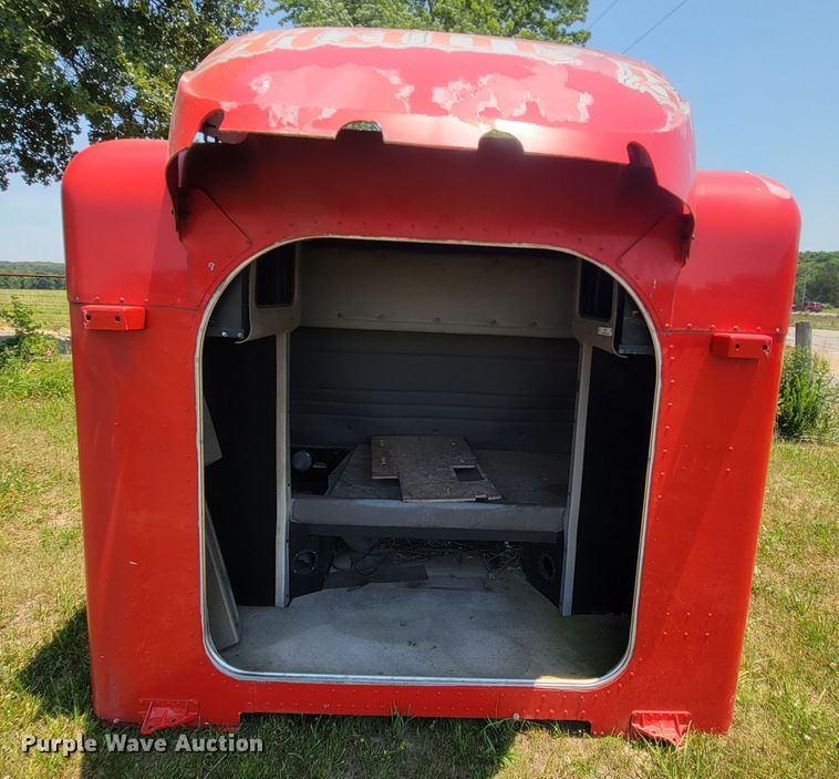 image for item IF9878 Peterbilt 379  sleeper